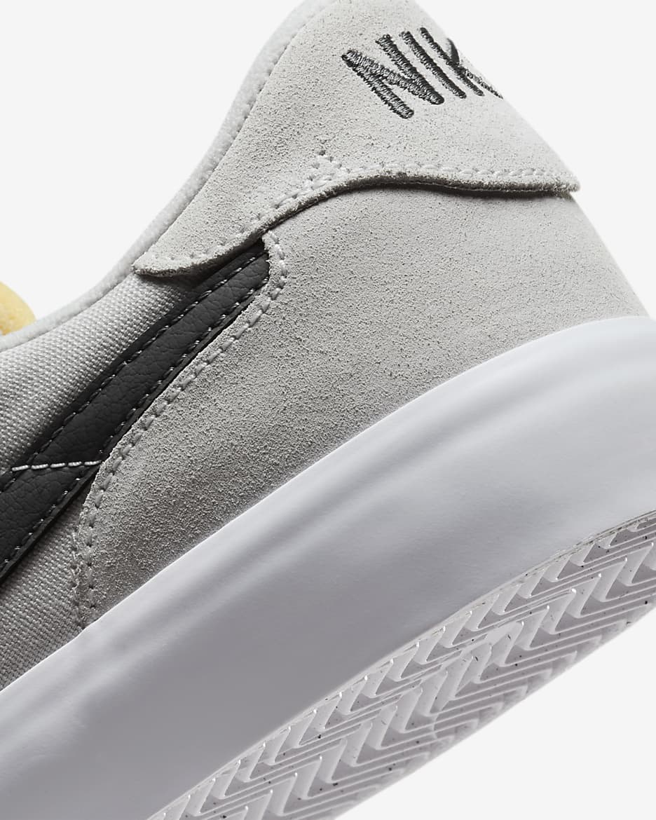Nike SB Heritage Vulc Skate Shoes. Nike SG